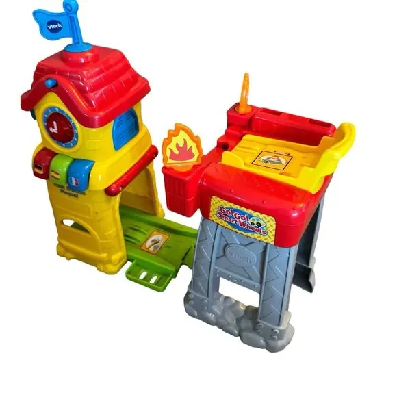 VTech Go! Go! Smart Wheels HUGE 80+ Pc Lot Train‎ Crane Tracks Construction - Picture 6 of 15